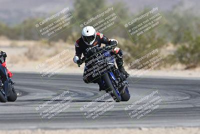 media/Oct-30-2025-Racers Edge (Thu) [[dabbdaf680]]/3-B Group/Session 1 (Turn 5)/